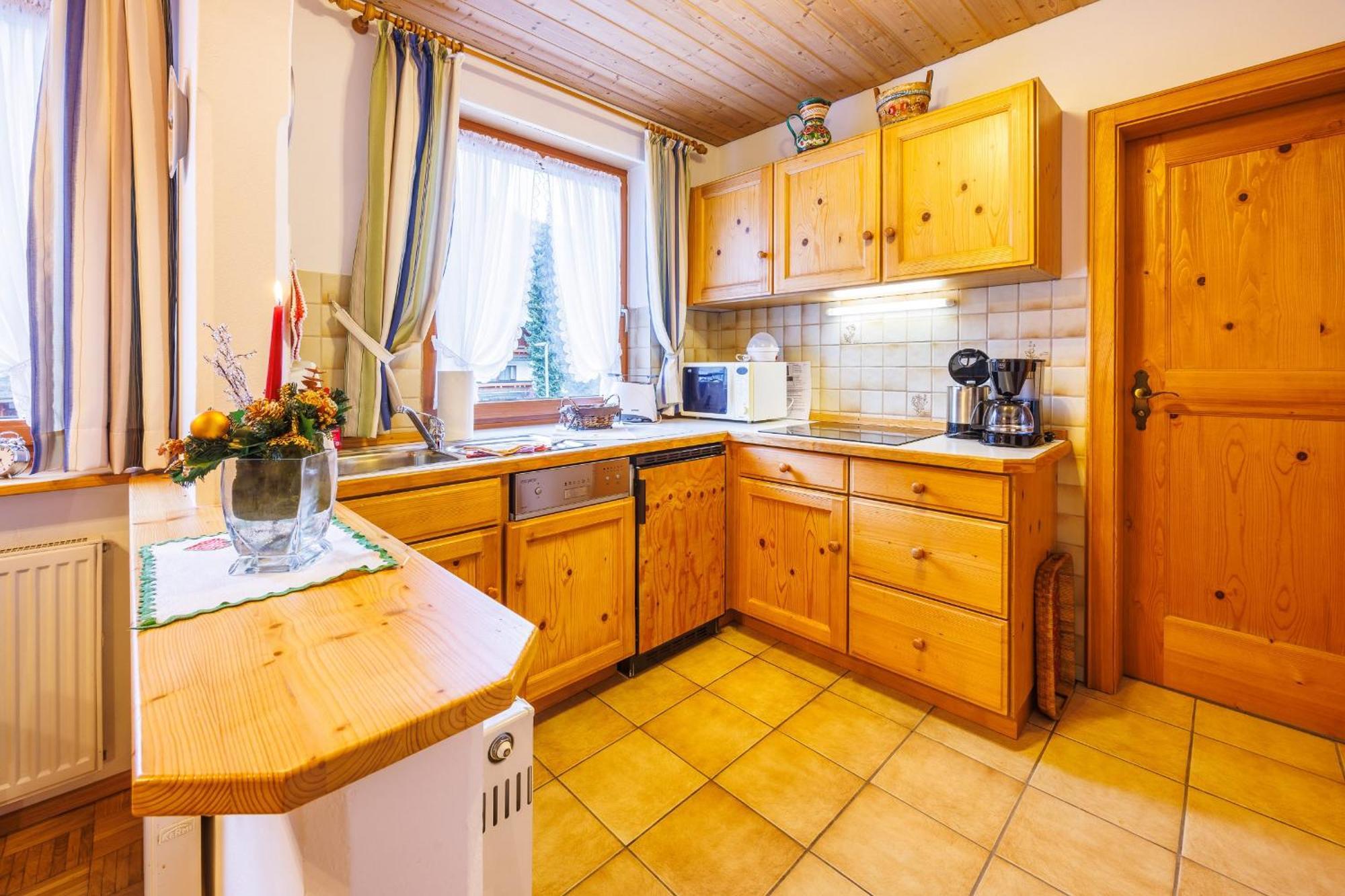 Ferienwohnungen Helga Mayer Inkl. Chiemgaukarte Ruhpolding Ngoại thất bức ảnh